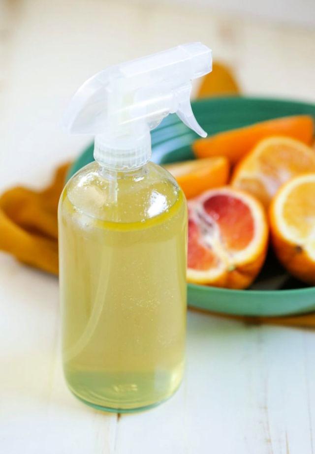 4 Ingredient Citrus Air Freshener