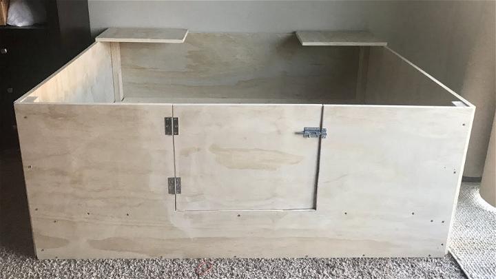 DIY Dog Whelping Box