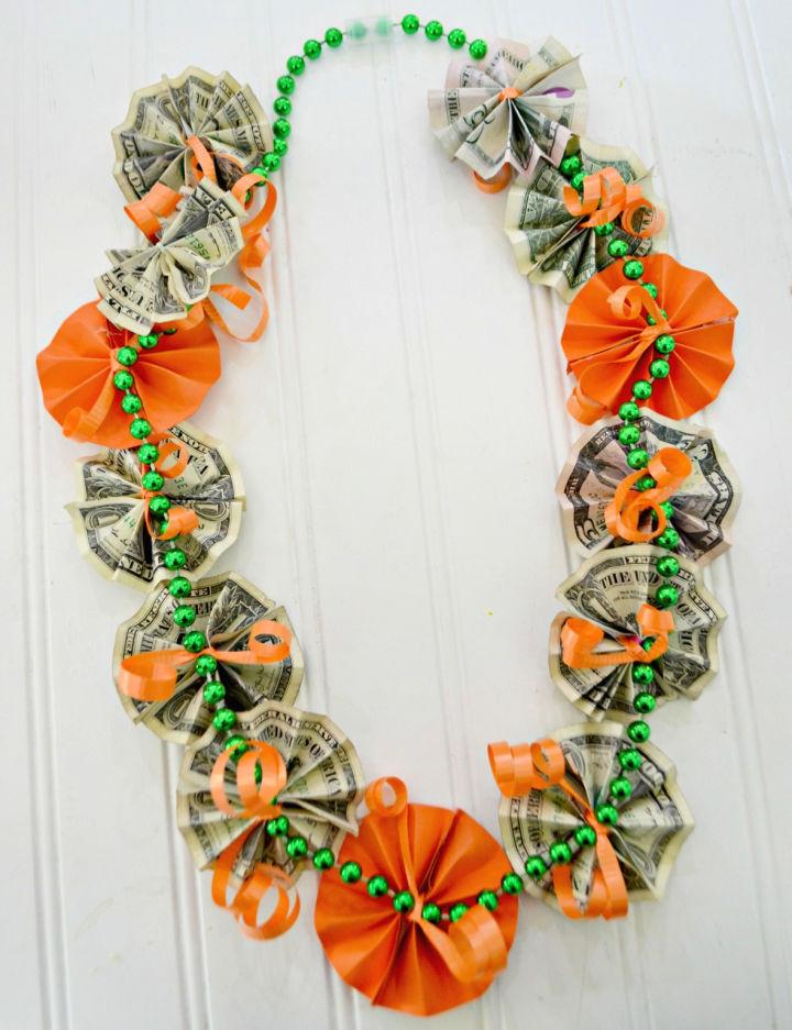 DIY Graduation Money Lei