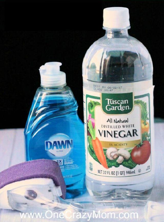 Dawn and Vinegar Shower Cleaner