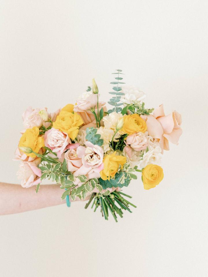 Easy DIY Bridal Bouquet