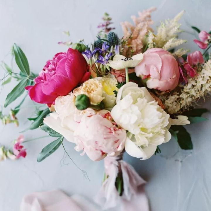 How to Assemble a Beautiful Bouquet