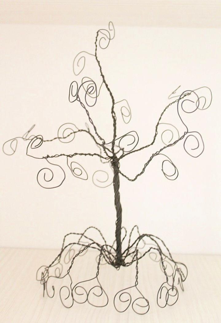 Make Your Own Wire Jewelry Holder Tree