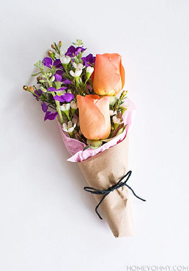 Make Your Own Mini Flower Bouquet