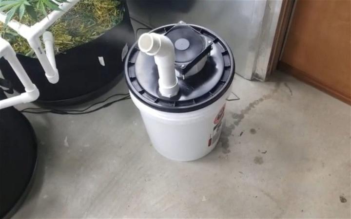 Making a Humidifier Bucket