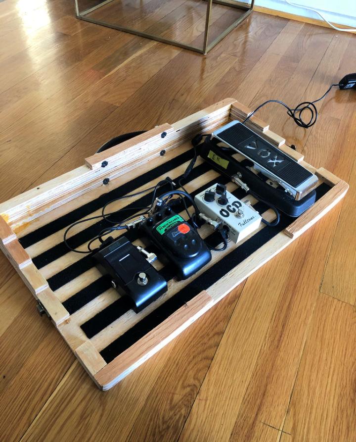 Pedalboard Out of Scrap Plywood