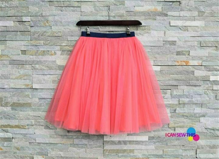 Sewing a Tulle Skirt With an Elastic Waistband