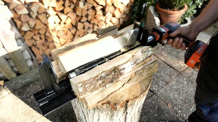 DIY Battery Powerd Log Splitter