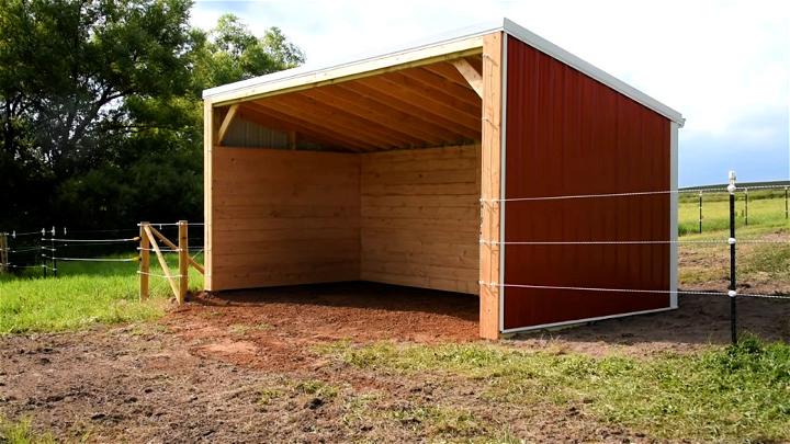Building a Lean Barn Shelter for Horses