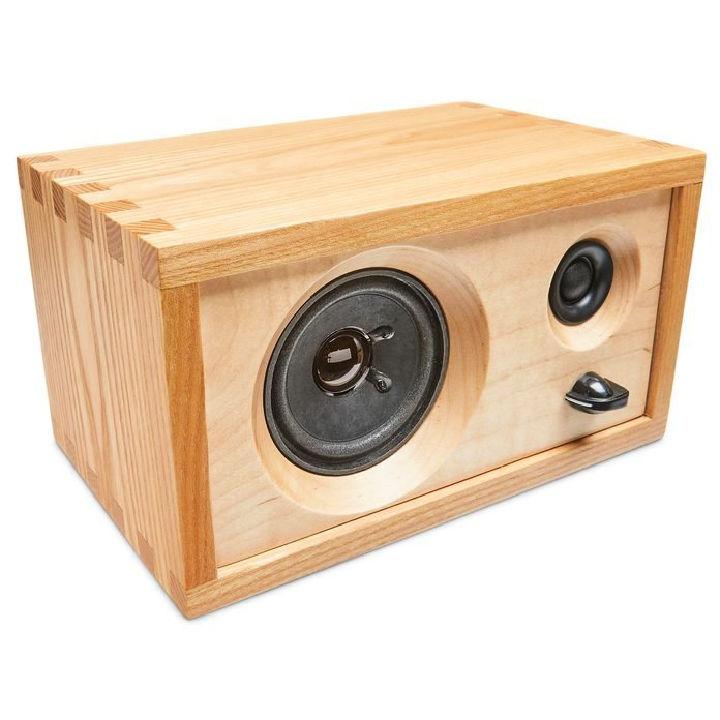 DIY Bluetooth Speaker with Box Joints