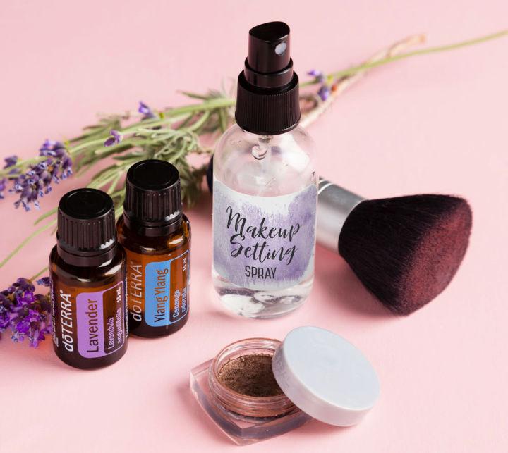 DIY Lavender Makeup Setting Spray