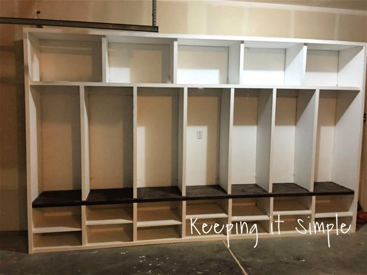 DIY Mudroom Wooden Lockers