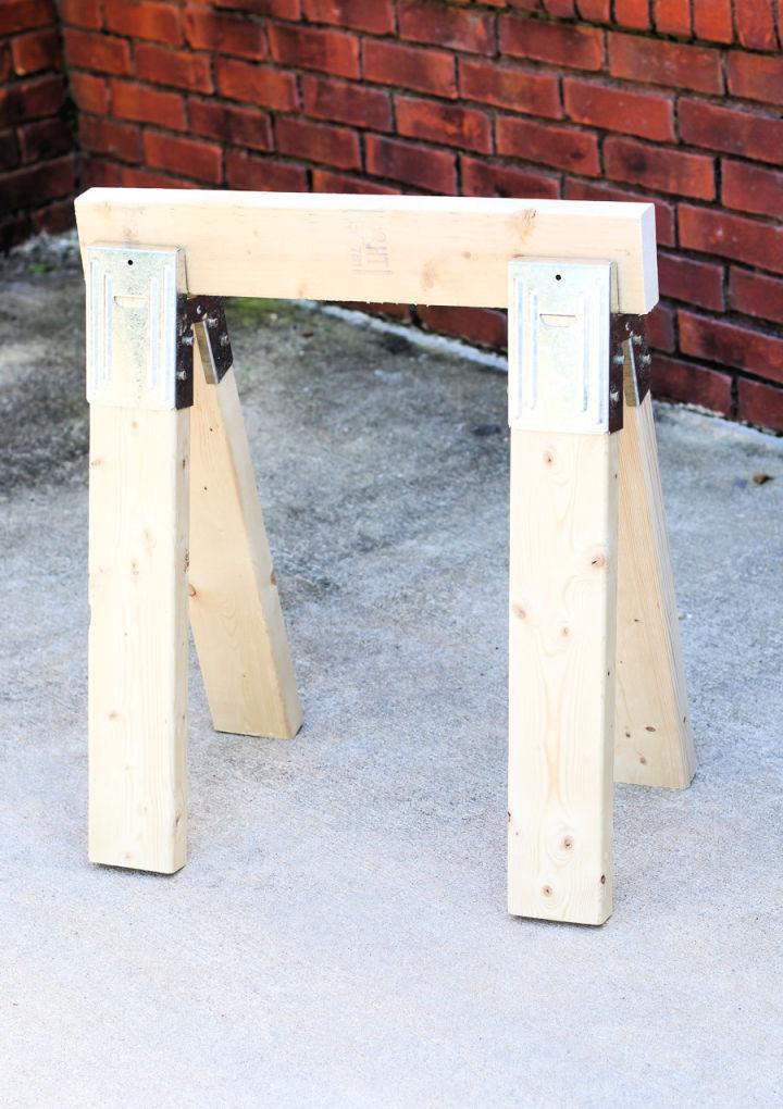 DIY Sawhorses Ever Using Scrap Wood