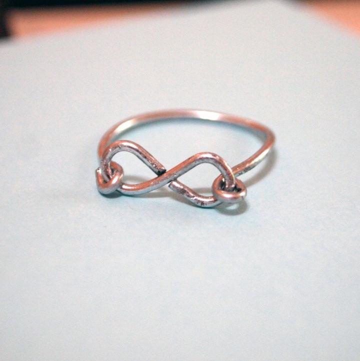 DIY Wire Wrapped Infinity Ring