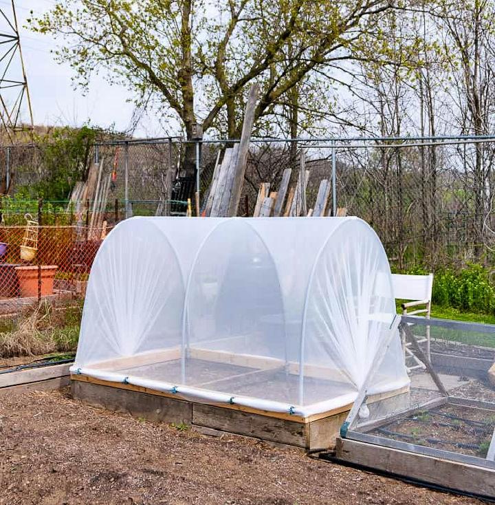 How to Make a Hoop House