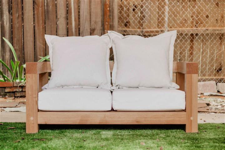 How to Make an Outdoor Sofa