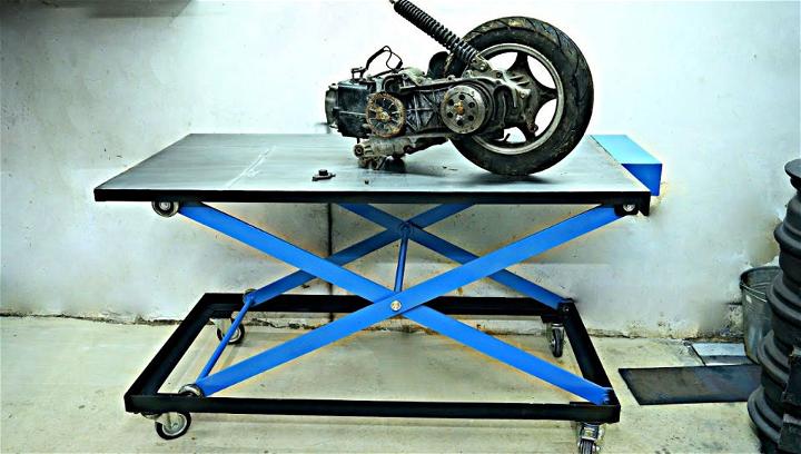 Mobile Battery Powered Motorcycle Lift Workbench