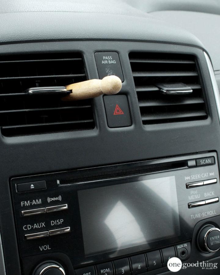 Naturally Scented Clothespin Air Freshener
