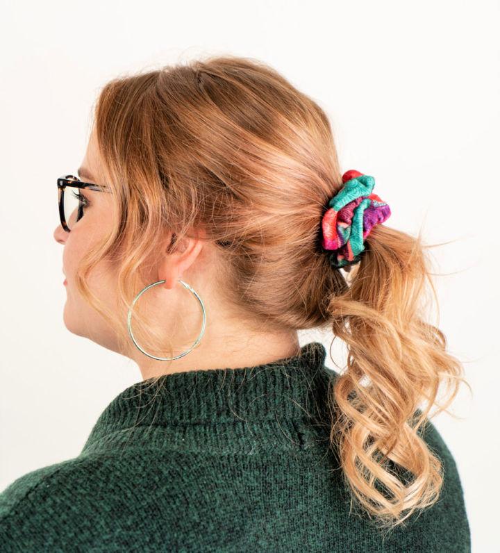Scrunchie with Fat Quarter of Fabric