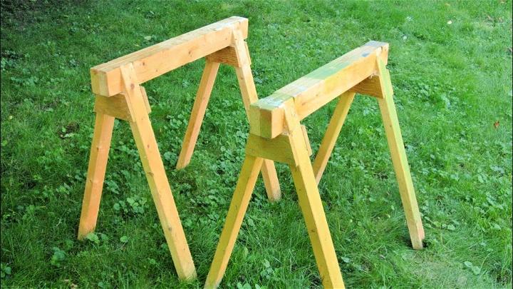 Simple Sturdy Sawhorses from x Lumber