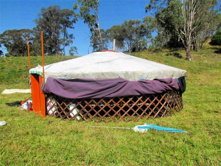 Building a Yurt from Scratch