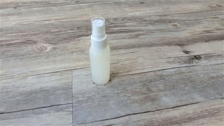DIY Heat Protectant for Curly Hair