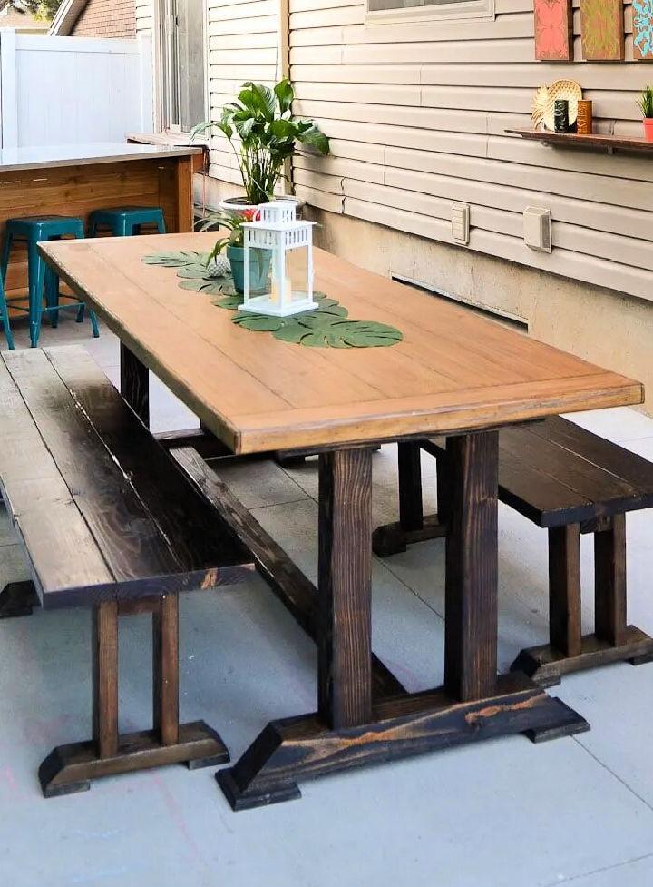 DIY Outdoor Dining Bench