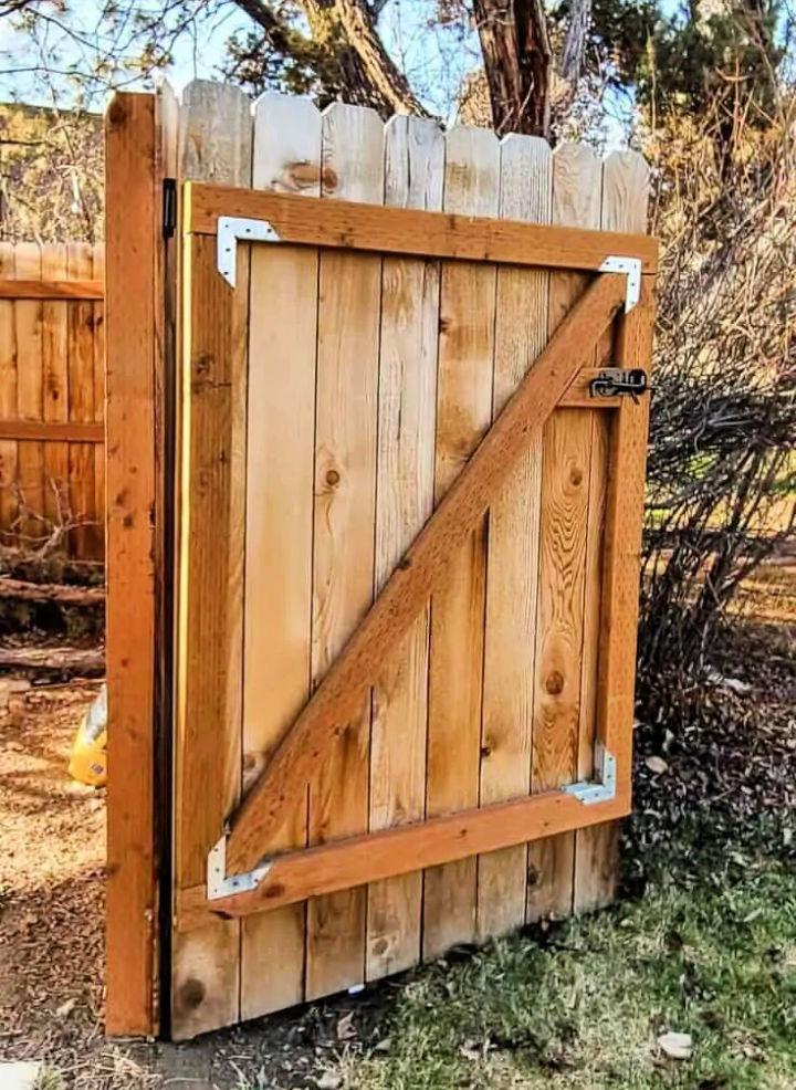 DIY Wooden Gate for Fence