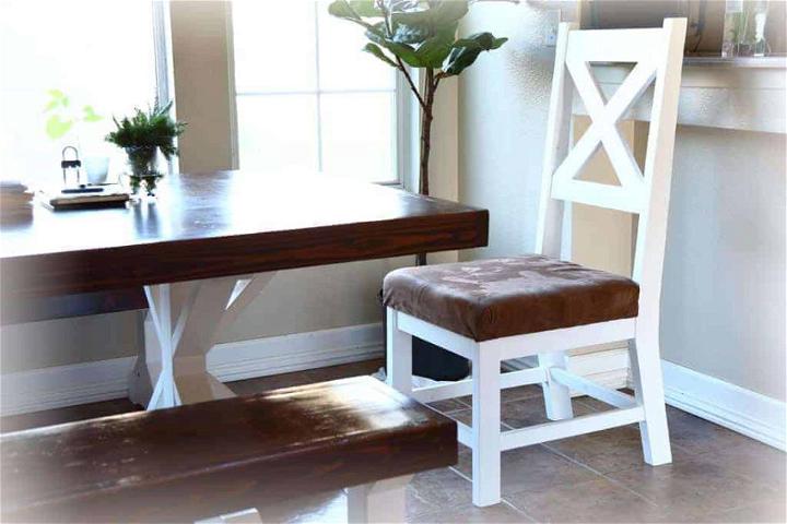 Free Farmhouse Dining Chair Plan