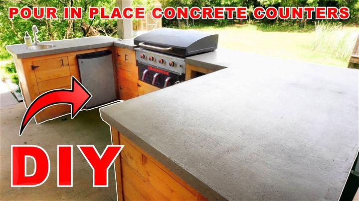 Pouring Place Concrete Countertop
