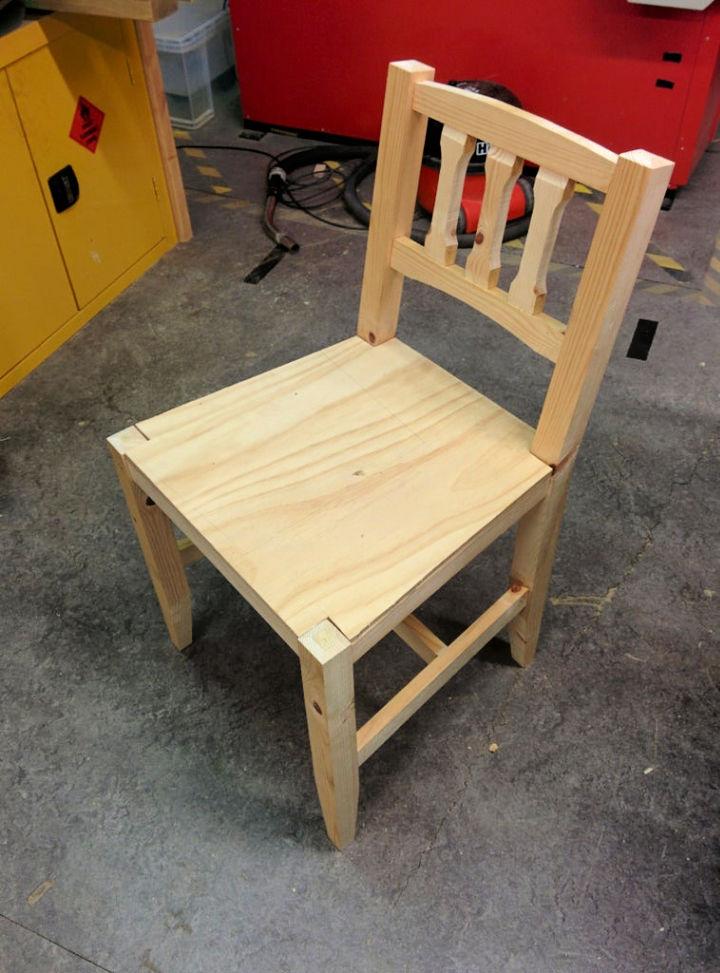 Simple Dining Chair From a 2x4