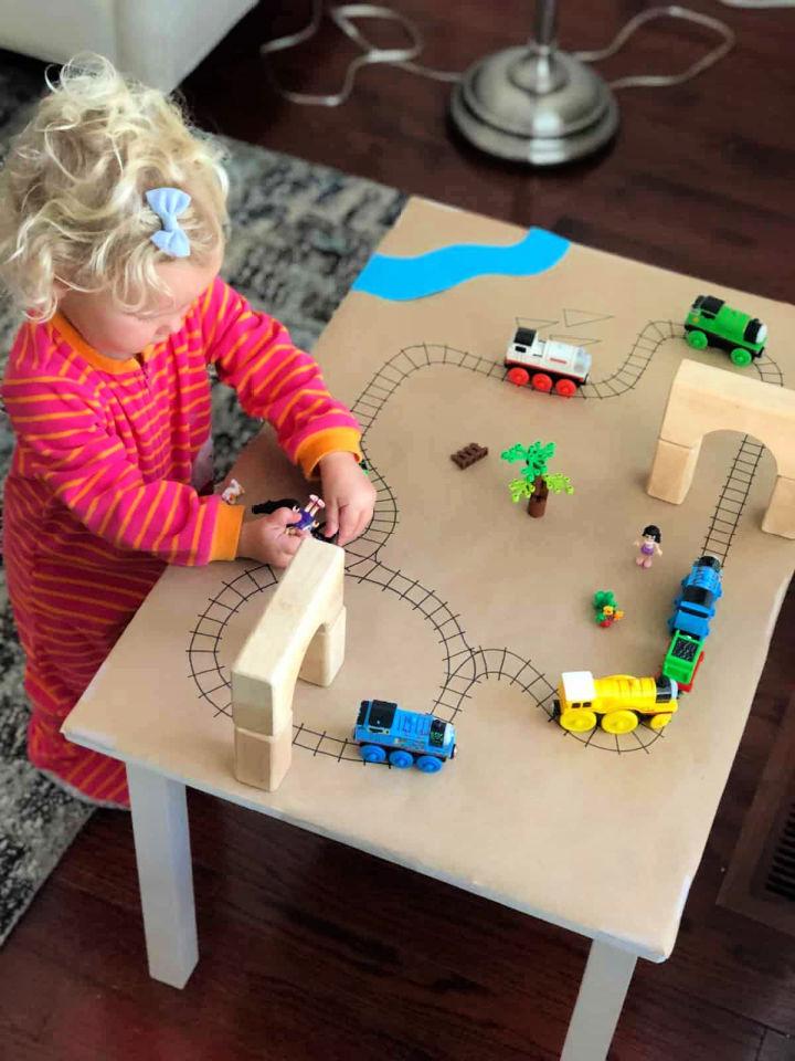 Easy Paper Train Table for Kids