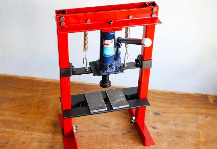 Homemade Mini Hydraulic Press Machine