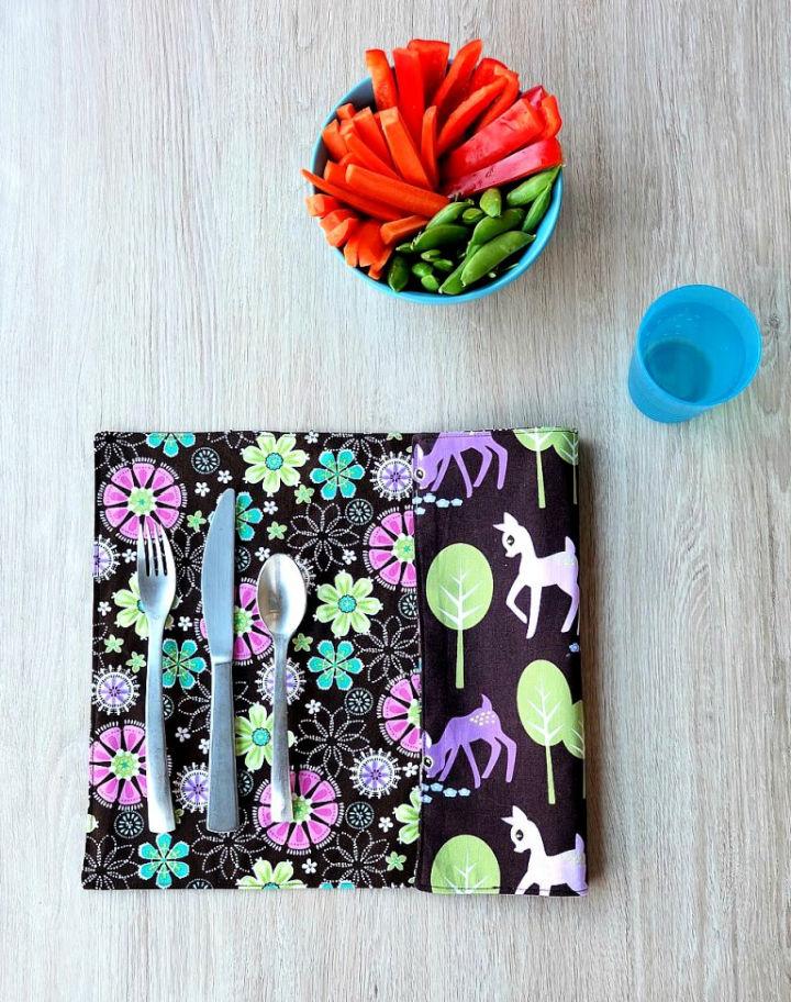 How to Sew Reversible Placemat