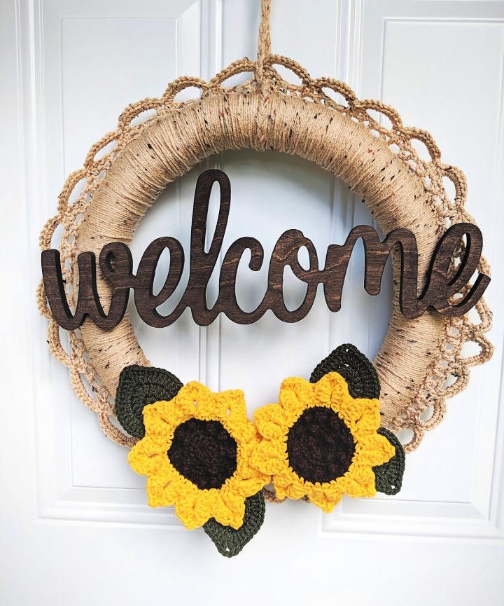 Best Sunshiny Sunflower Wreath Crochet Pattern