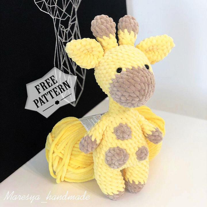 Free Crochet Plush Giraffe Amigurumi Pattern