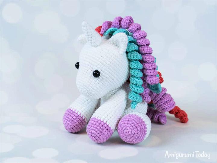 Beautiful Crochet Baby Unicorn Amigurumi Pattern