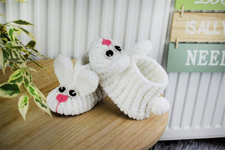 Crochet Bunny Velvet Baby Boots Pattern