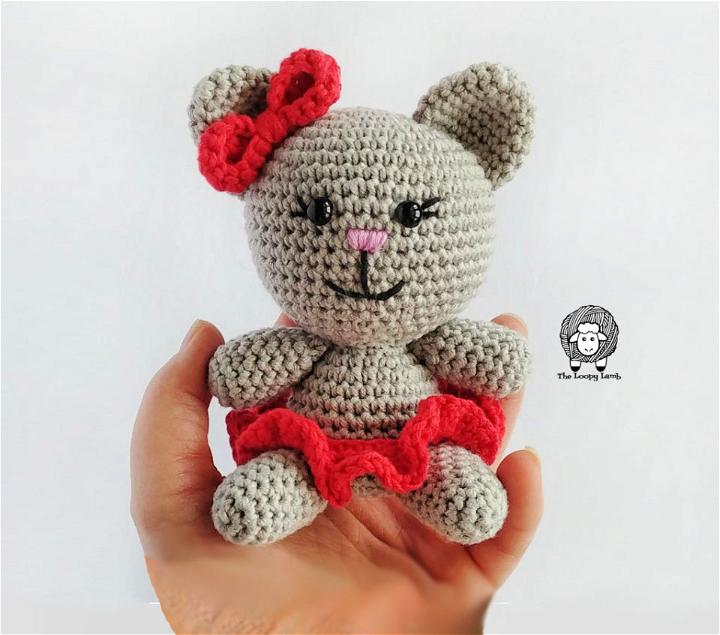 Easy Crochet Cat Amigurumi Tutorial