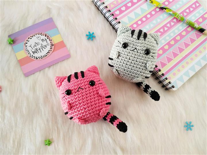 Gorgeous Crochet Chubby Cat Amigurumi Pattern