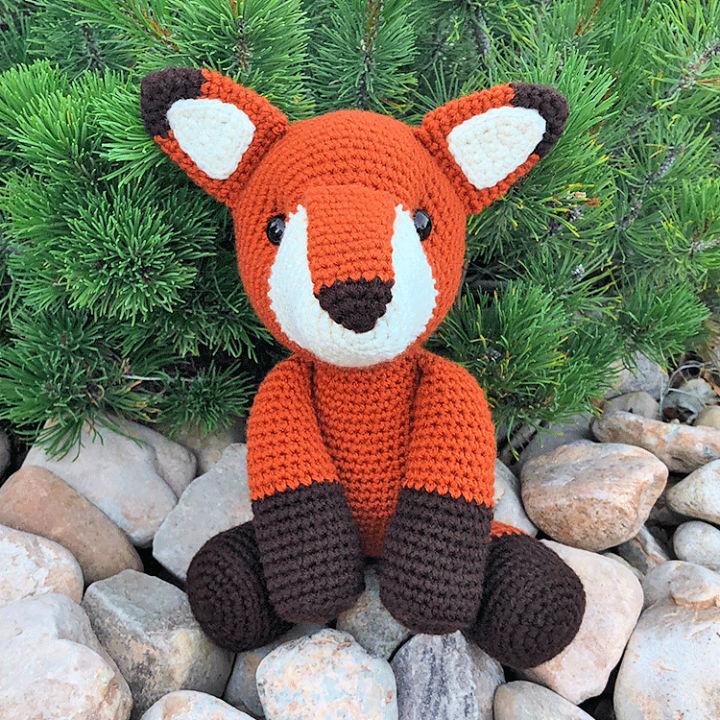 Crochet Fredric the Fox Amigurumi Pattern