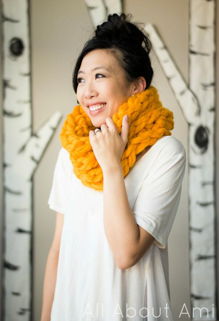 Easiest Jumbo Triple Luxe Cowl to Crochet