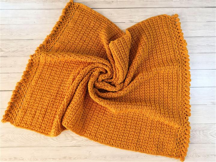 Crochet Stars and Pom Poms Baby Blanket