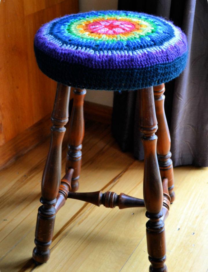 Crochet Stool Cover on a Budget