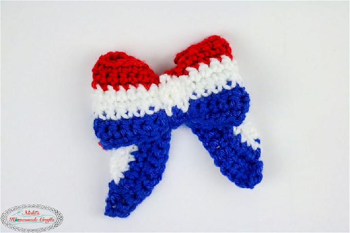 Crochet Striped Bow Pattern for 4th of July
