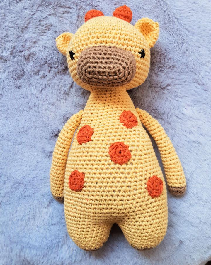 Crocheted Baby Giraffe - Free Pattern