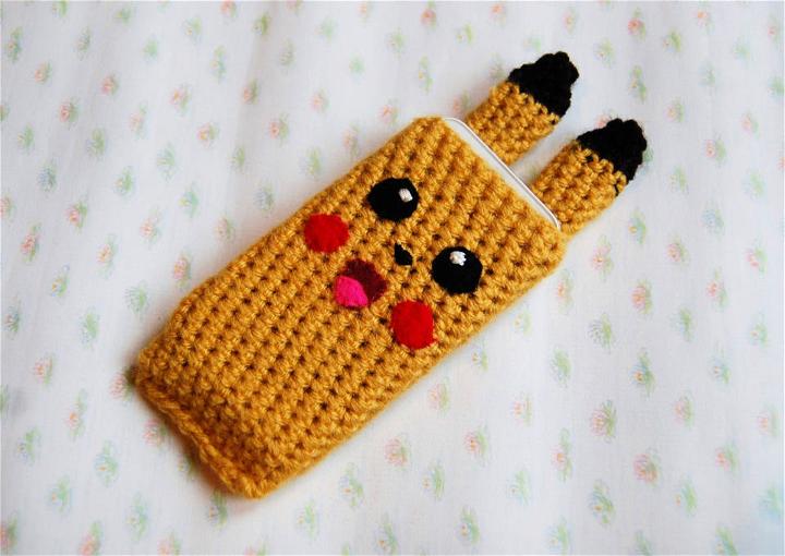 Free Crochet Pattern for Pikachu Cell Phone Case