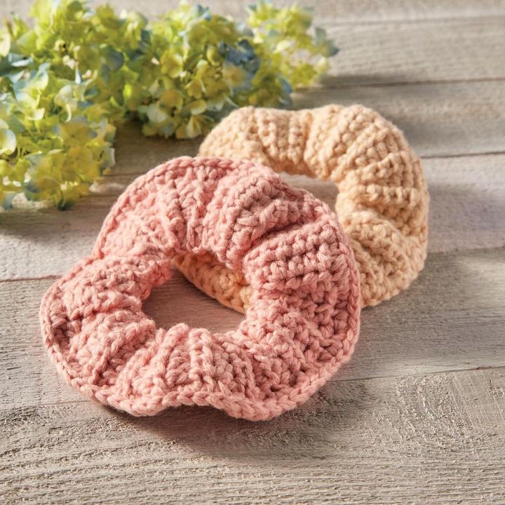 DIY Hair Scrunchie - Free Crochet Pattern
