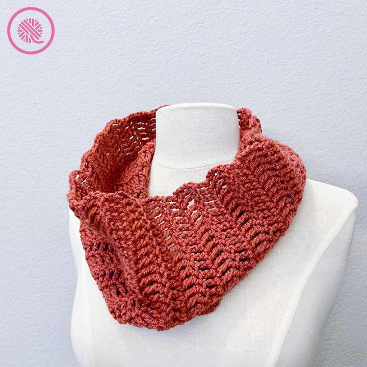 Easiest Triple Cowl to Crochet