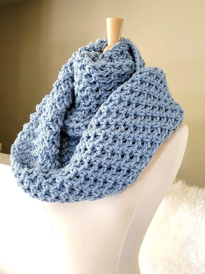 Free Crochet Elsa Cowl Scarf Pattern